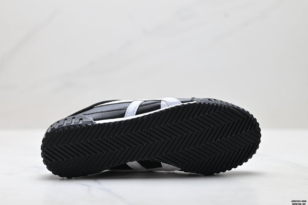 Onitsuka Tiger Retro Sabot Black White Unisex Shoes