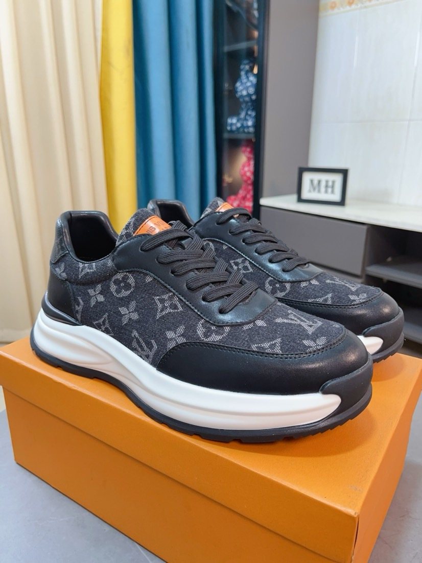 Louis Vuitton Men's Monogram Low-Top Sneakers - Monogram-Pattern Upper